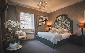 The Rutland Hotel & Apartments